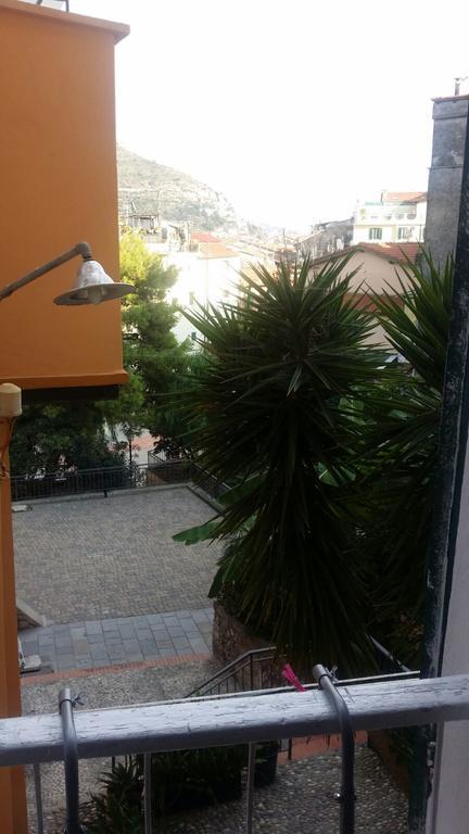 Studio Ventimiglia Alta Apartment Exterior photo