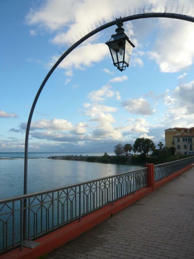 Studio Ventimiglia Alta Apartment Exterior photo